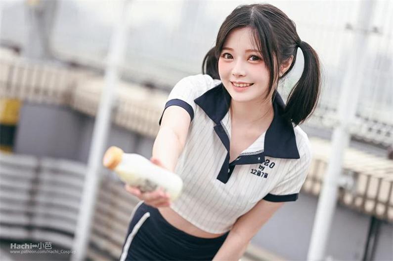 Hachi小芭cos弥豆子：雷厉风行，化身红叶剑士