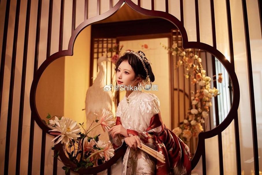 公主粉梦shika小鹿鹿cos，图文并茂超值更新