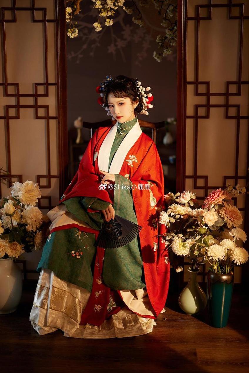 神秘霓虹shika小鹿鹿cos，精选照片大放送