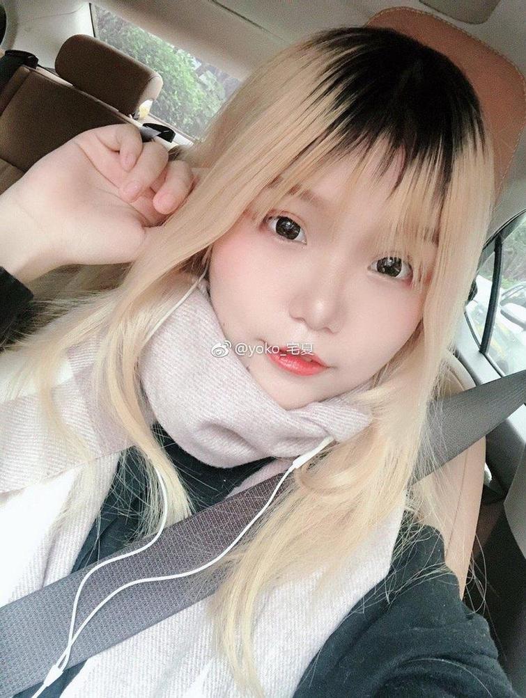 撒欢橱窗秀！yoko宅夏cos–红色格子作品盛放啦