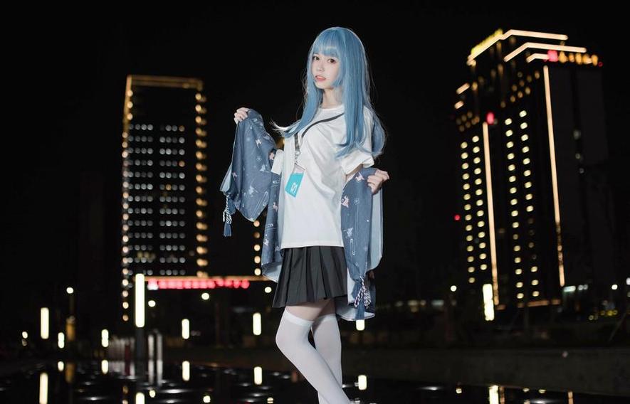 你的负卿御姐cos，完美还原原著，照片一张胜过千言万语