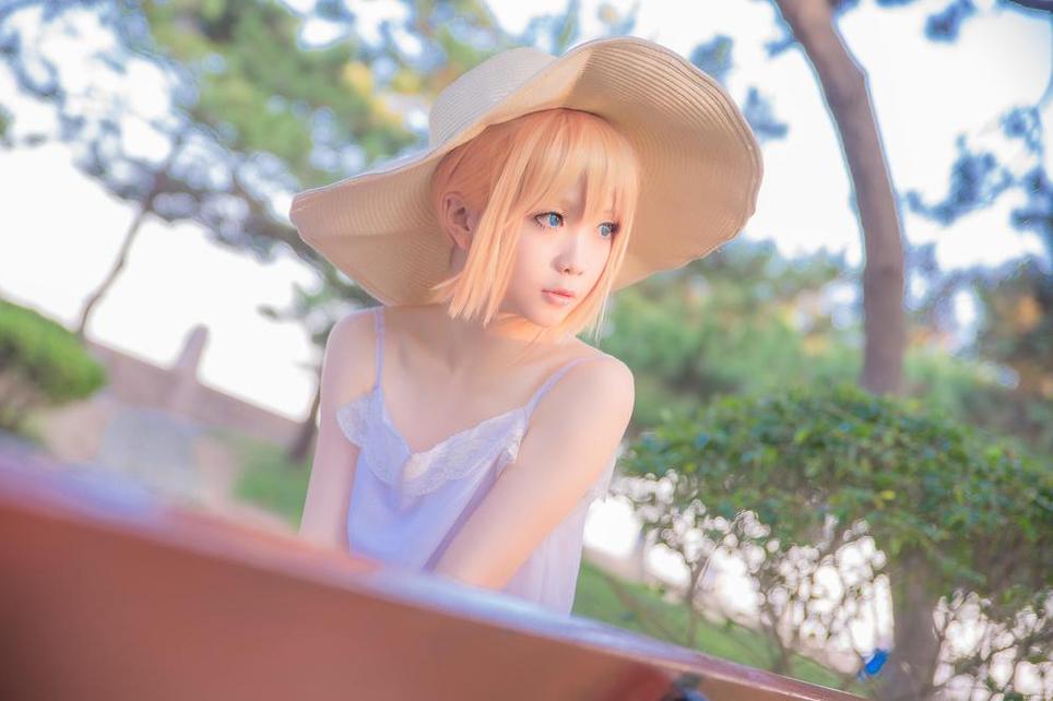 星之迟迟私人定制jk短裙，重新定义cosplay美图标准