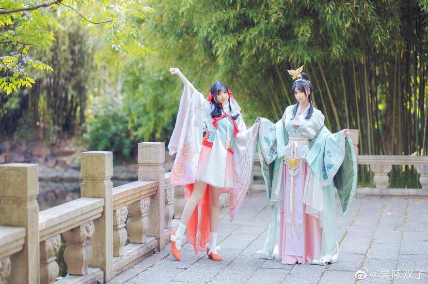 梦幻般的色彩与光影——超美果哝双子花照片集