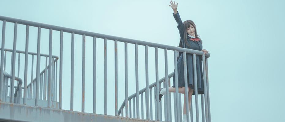 “樱井宁宁吉他”美图奇观，让你感受瞬间定格的美丽。