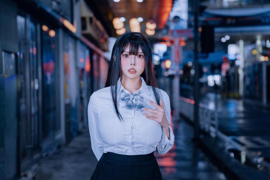 紧张刺激秋和柯基cos写真，狂撒美图一地