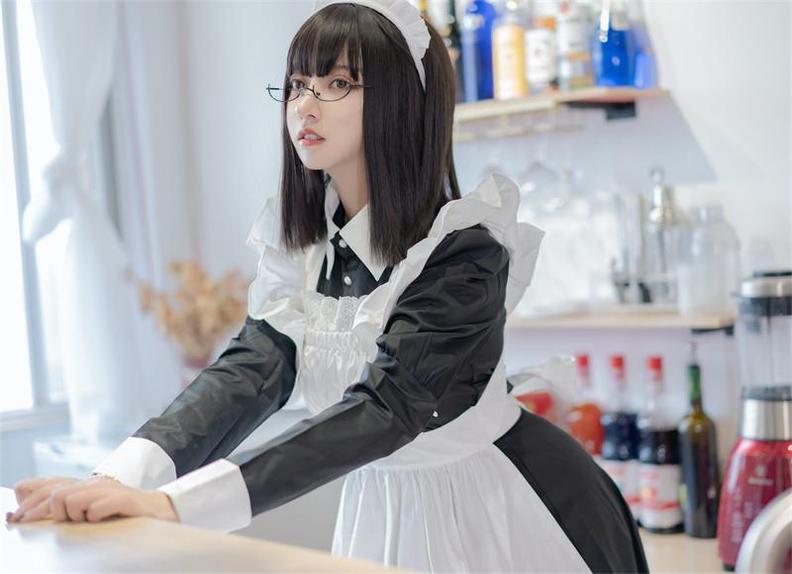 过期米线线sama优图库教室分享cos作品美图，迷人程度破表