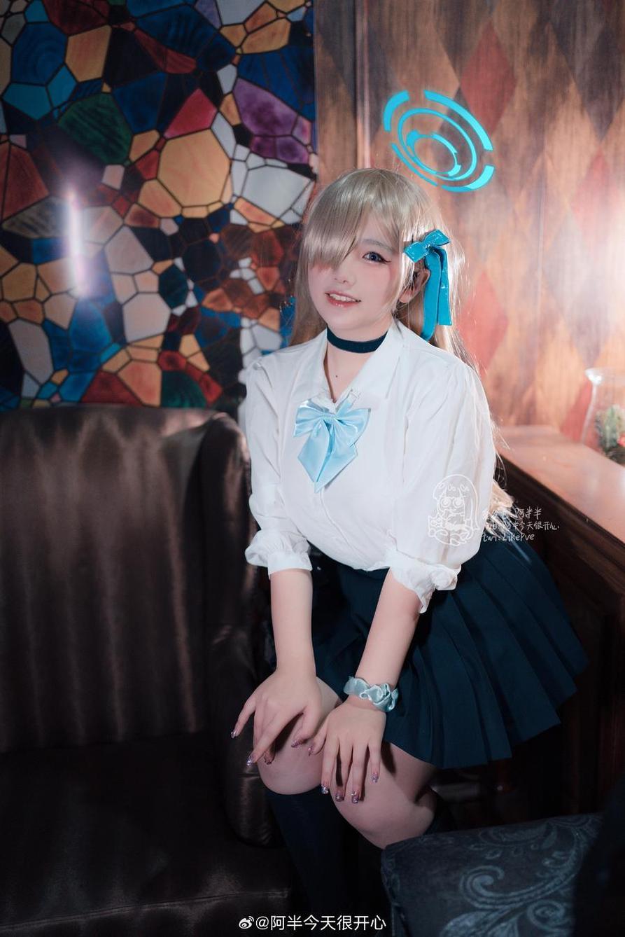 阿半今天很开心cosplay：coser大佬亲身演绎的神仙照片分享