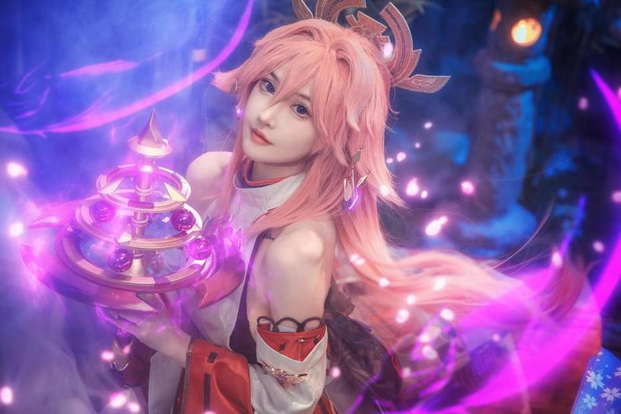 惊爆！苏州车展露儿大魔王cos作品精华照片集