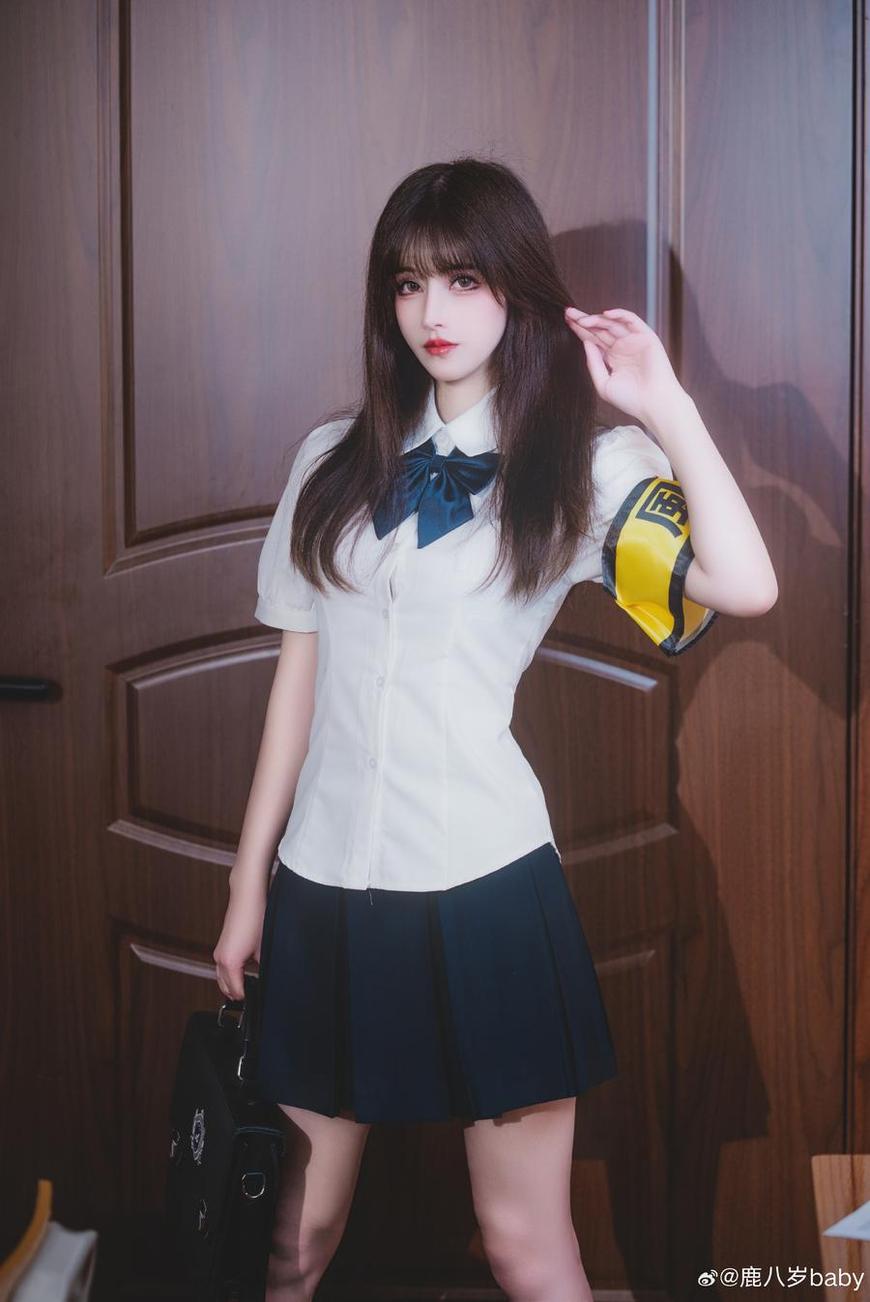 极致画面展现：鹿八岁baby写真cosplay原图